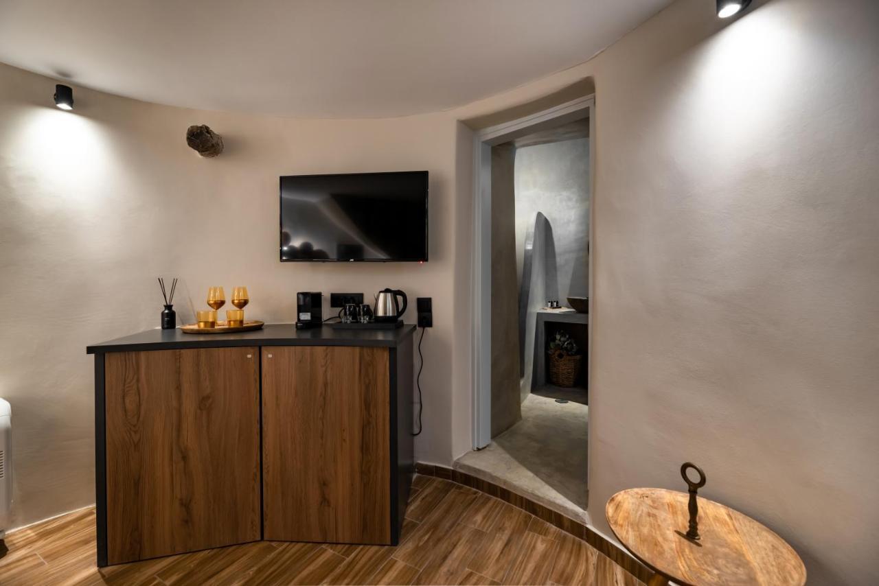 Lami Traditional Windmill - With Private Pool And Jacuzzi Pyrgos Kallistis Exterior foto